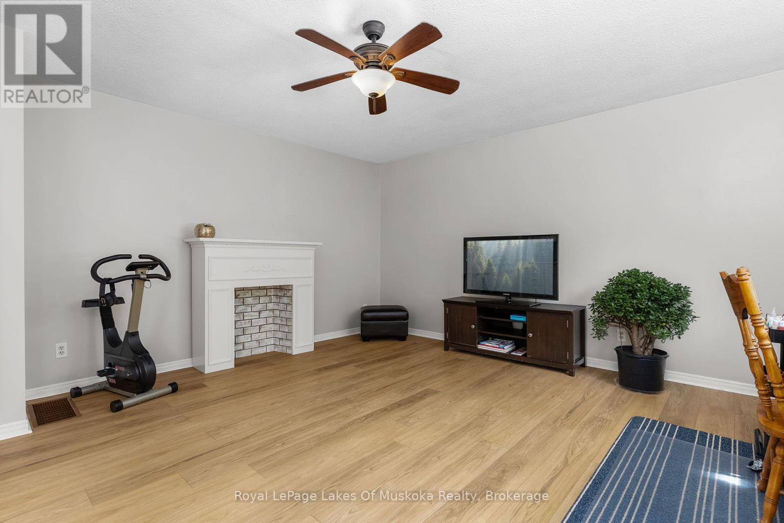 












1101 STARRATT ROAD

,
Ryerson,




Ontario
P0A1C0

