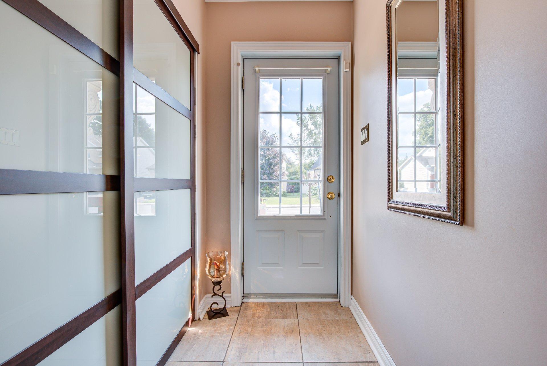 









303


Rue Maurice-St-Louis

,
Gatineau (Aylmer),




QC
J9J3V9

