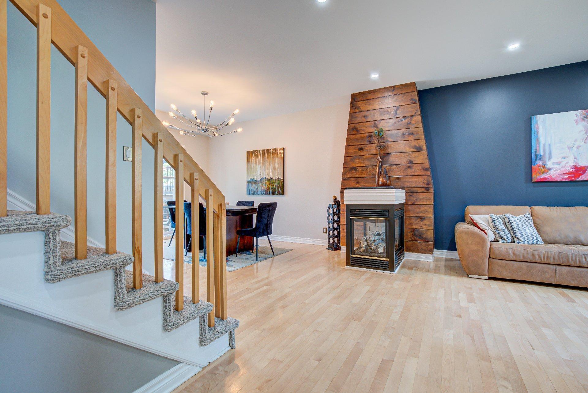 









303


Rue Maurice-St-Louis

,
Gatineau (Aylmer),




QC
J9J3V9

