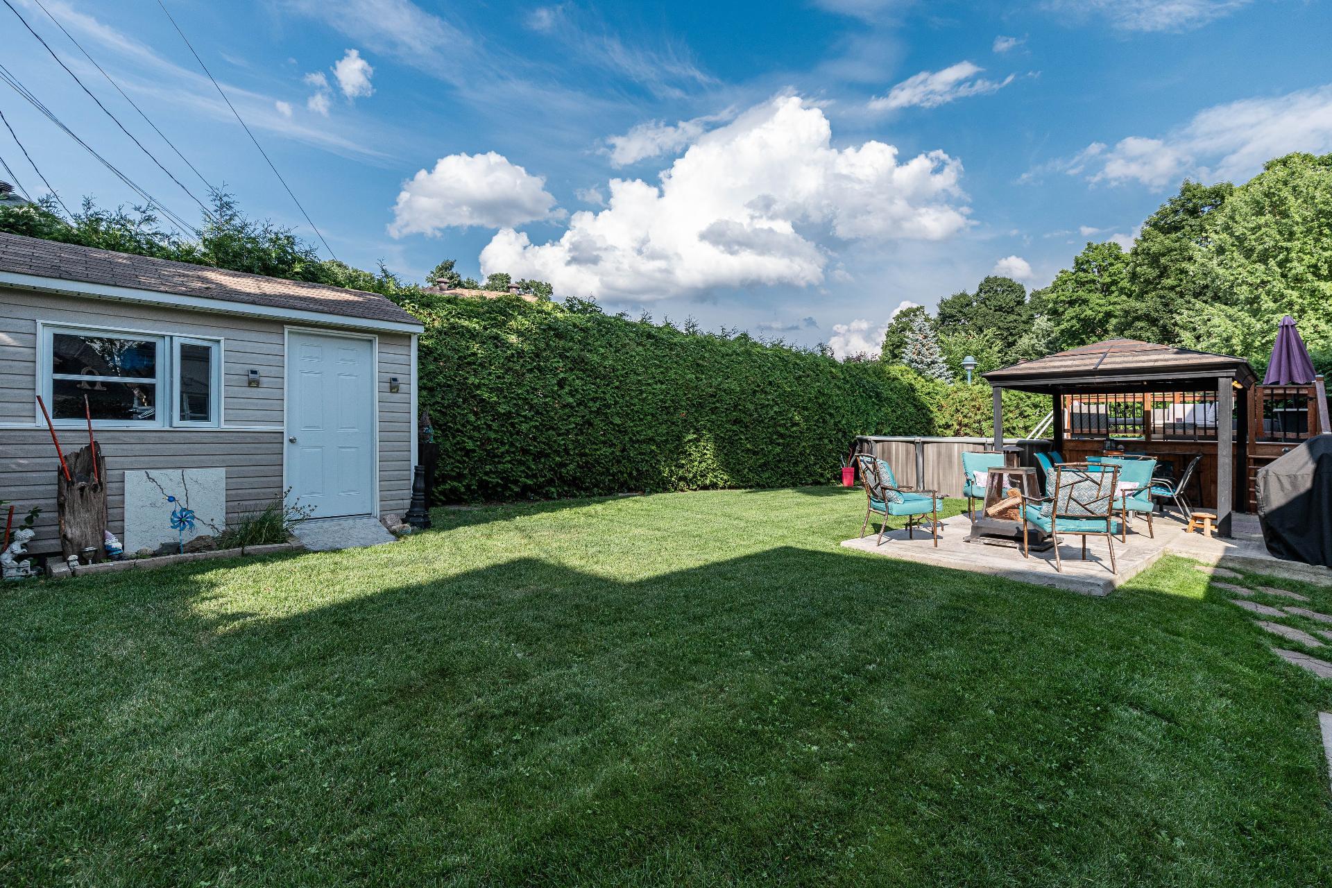 









303


Rue Maurice-St-Louis

,
Gatineau (Aylmer),




QC
J9J3V9

