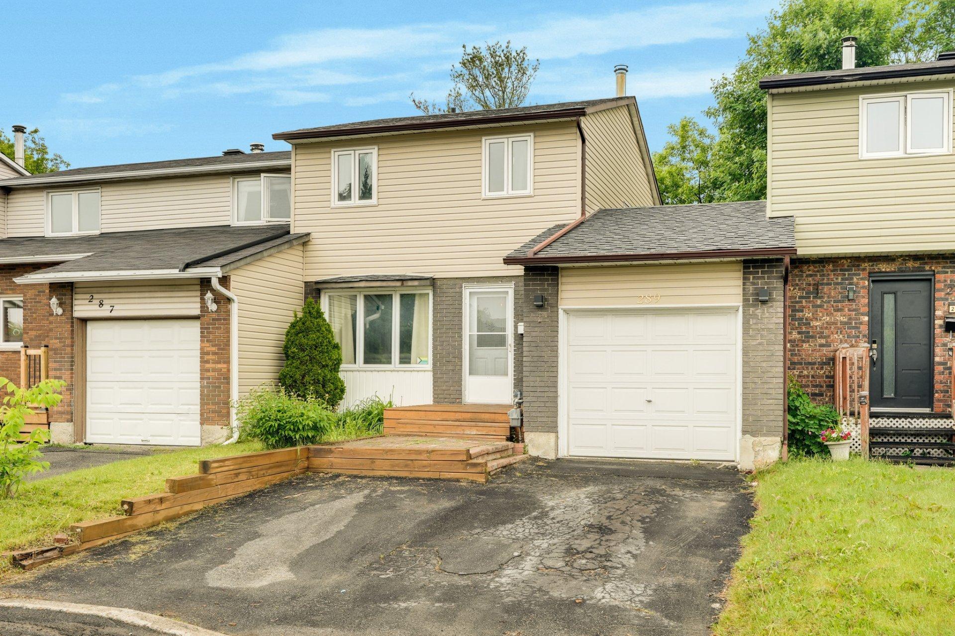 









289


Rue R.-Rollin

,
Gatineau (Gatineau),




QC
J8R1C6

