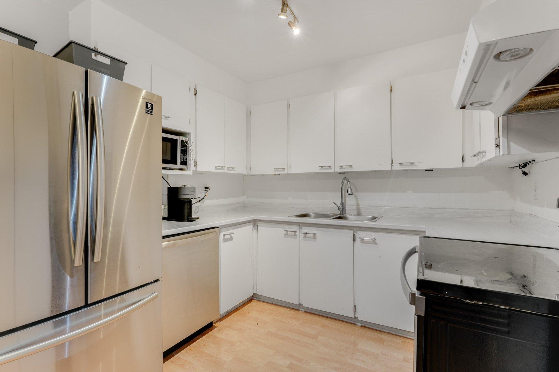 









289


Rue R.-Rollin

,
Gatineau (Gatineau),




QC
J8R1C6

