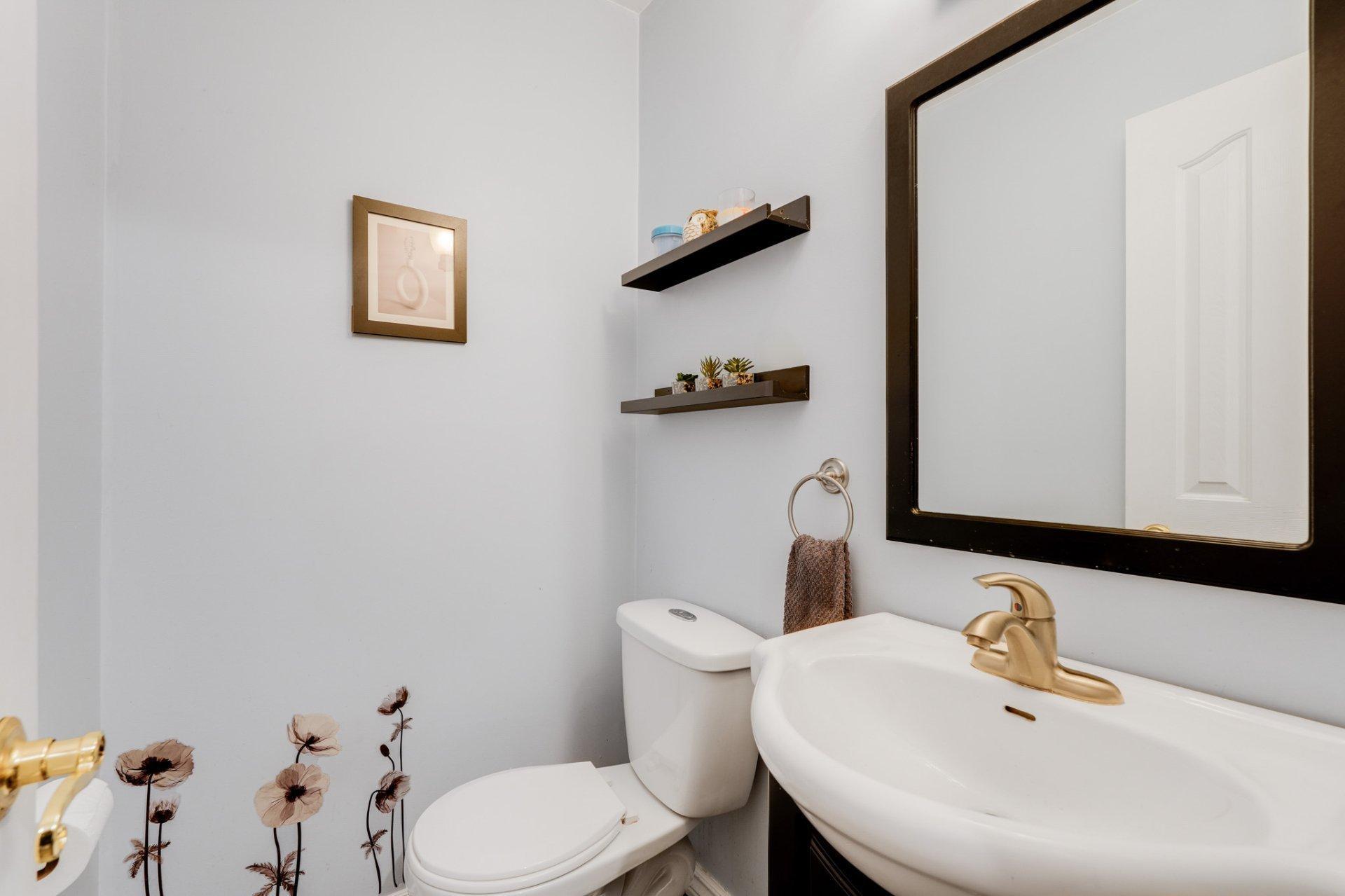 









289


Rue R.-Rollin

,
Gatineau (Gatineau),




QC
J8R1C6

