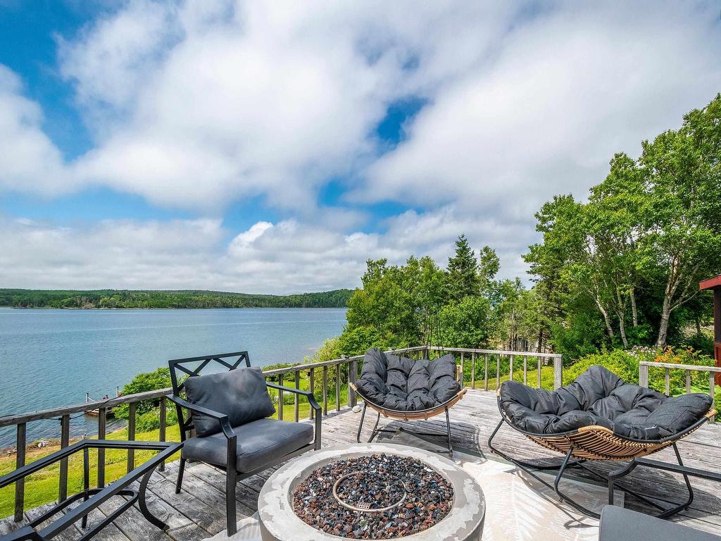 












14828 Highway 7

,
East Ship Harbour,




NS
B0J 3H0

