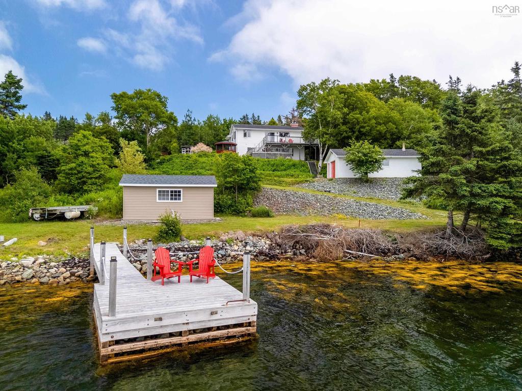 












14828 Highway 7

,
East Ship Harbour,




NS
B0J 3H0

