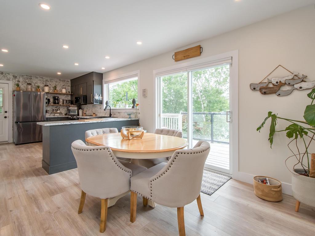 












14828 Highway 7

,
East Ship Harbour,




NS
B0J 3H0

