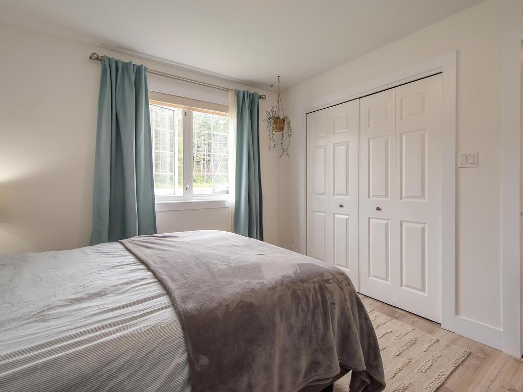 












14828 Highway 7

,
East Ship Harbour,




NS
B0J 3H0


