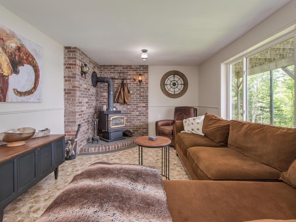 












14828 Highway 7

,
East Ship Harbour,




NS
B0J 3H0

