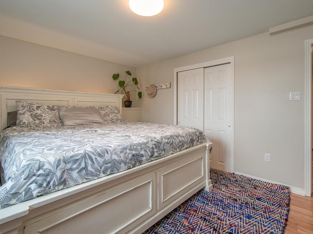 












14828 Highway 7

,
East Ship Harbour,




NS
B0J 3H0

