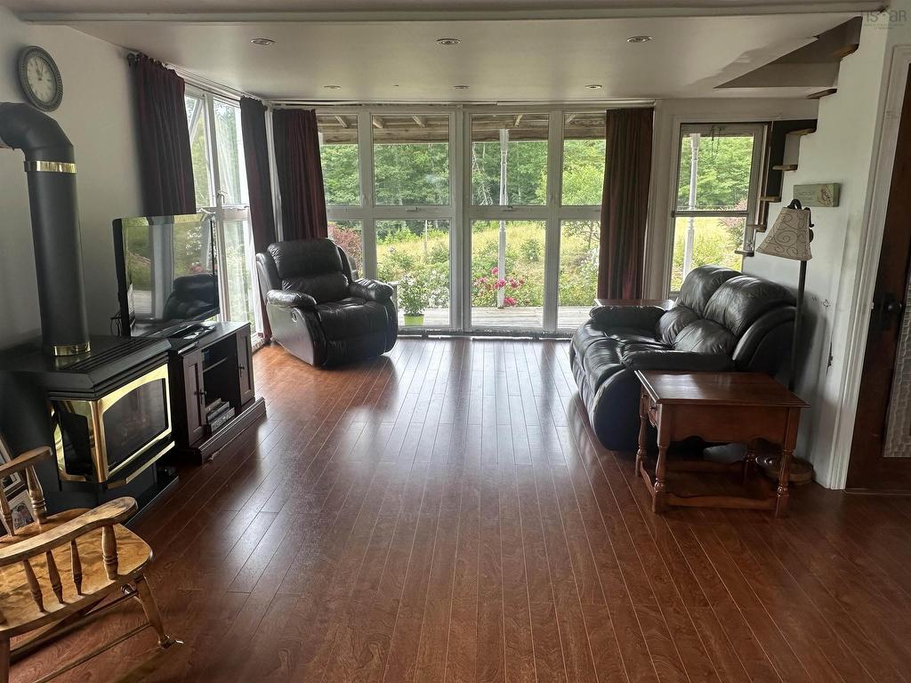 












227 Landry Lane

,
Upper Falmouth,




NS
B0P 1P0

