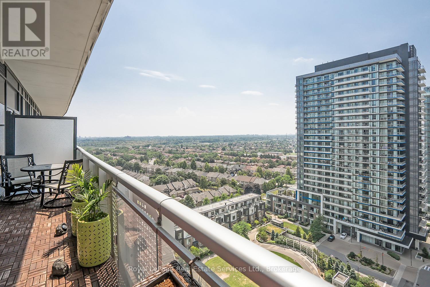 












1403 - 2520 EGLINTON AVENUE W

,
Mississauga (Erin Mills),




Ontario
L5M0Y4

