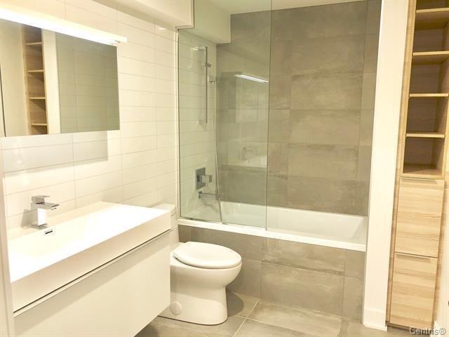 









350


Rue Eleanor

, 329,
Montréal (Le Sud-Ouest),




QC
H3C0T5

