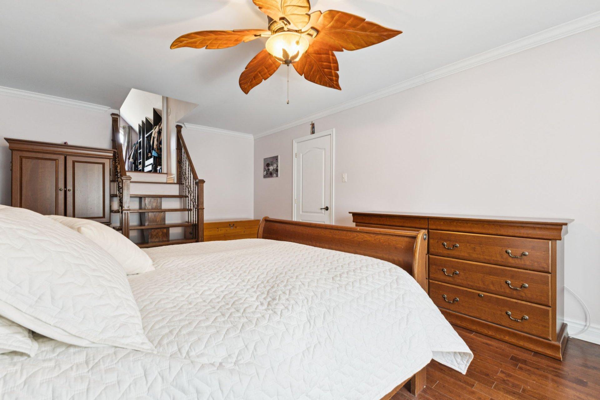 









69


Rue de Ste-Monique

,
Gatineau (Gatineau),




QC
J8R0C4

