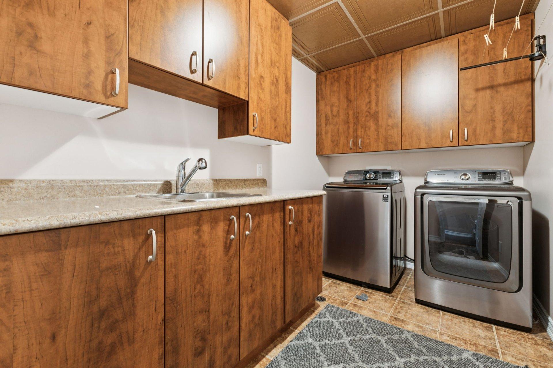 









69


Rue de Ste-Monique

,
Gatineau (Gatineau),




QC
J8R0C4

