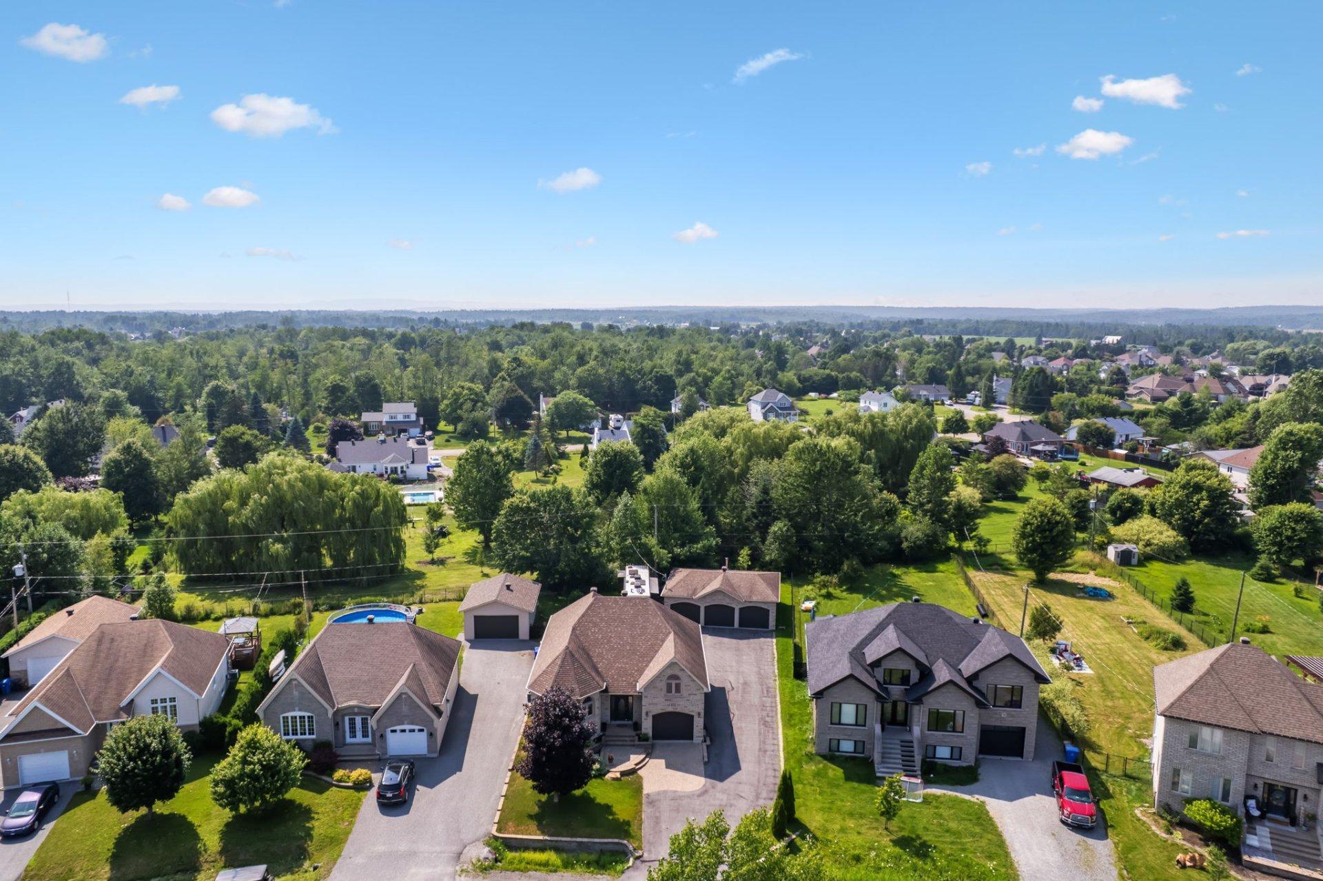 









69


Rue de Ste-Monique

,
Gatineau (Gatineau),




QC
J8R0C4

