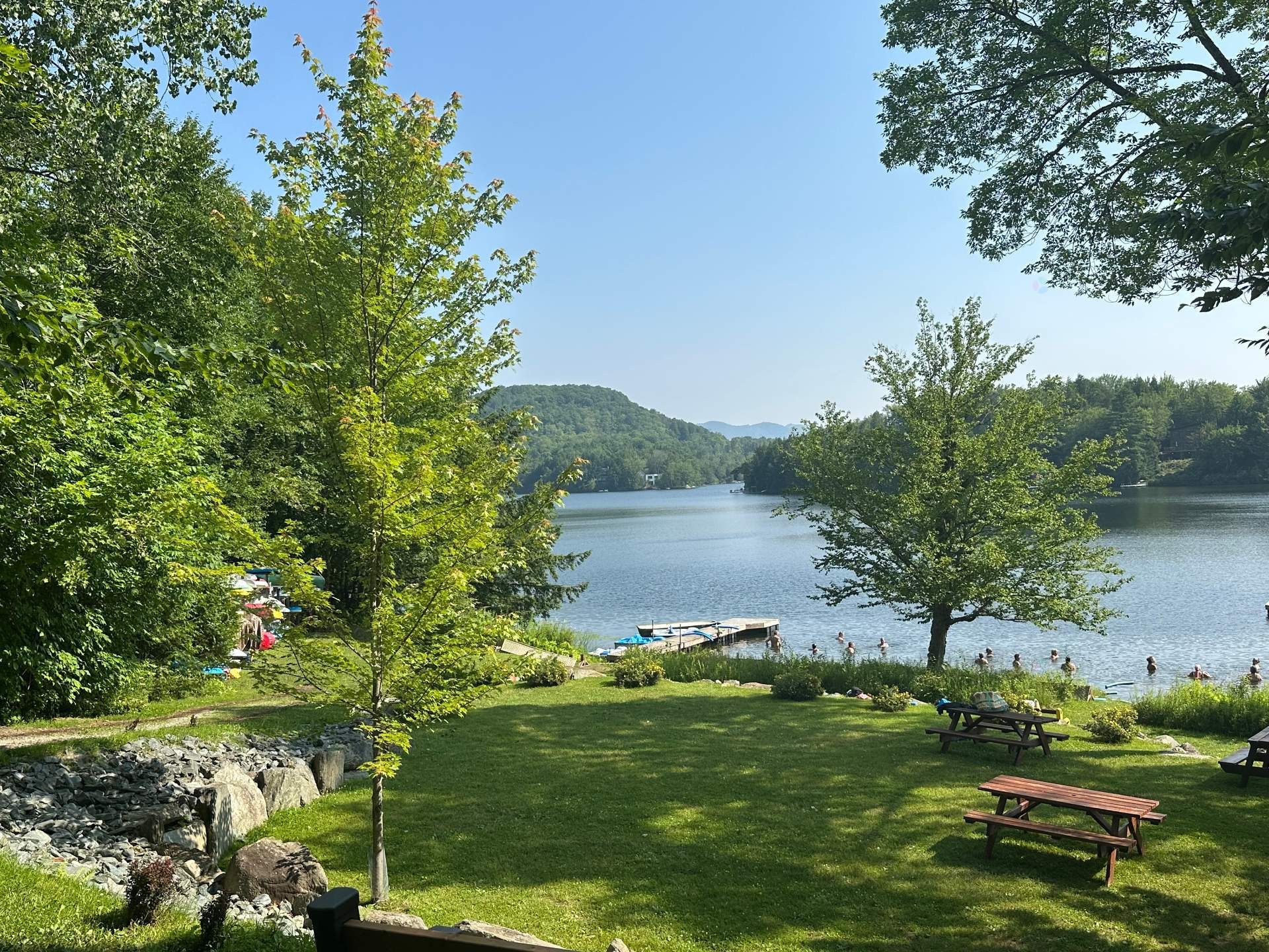 












Rue des Plaines

,
Austin,







QC
J0B1B0

