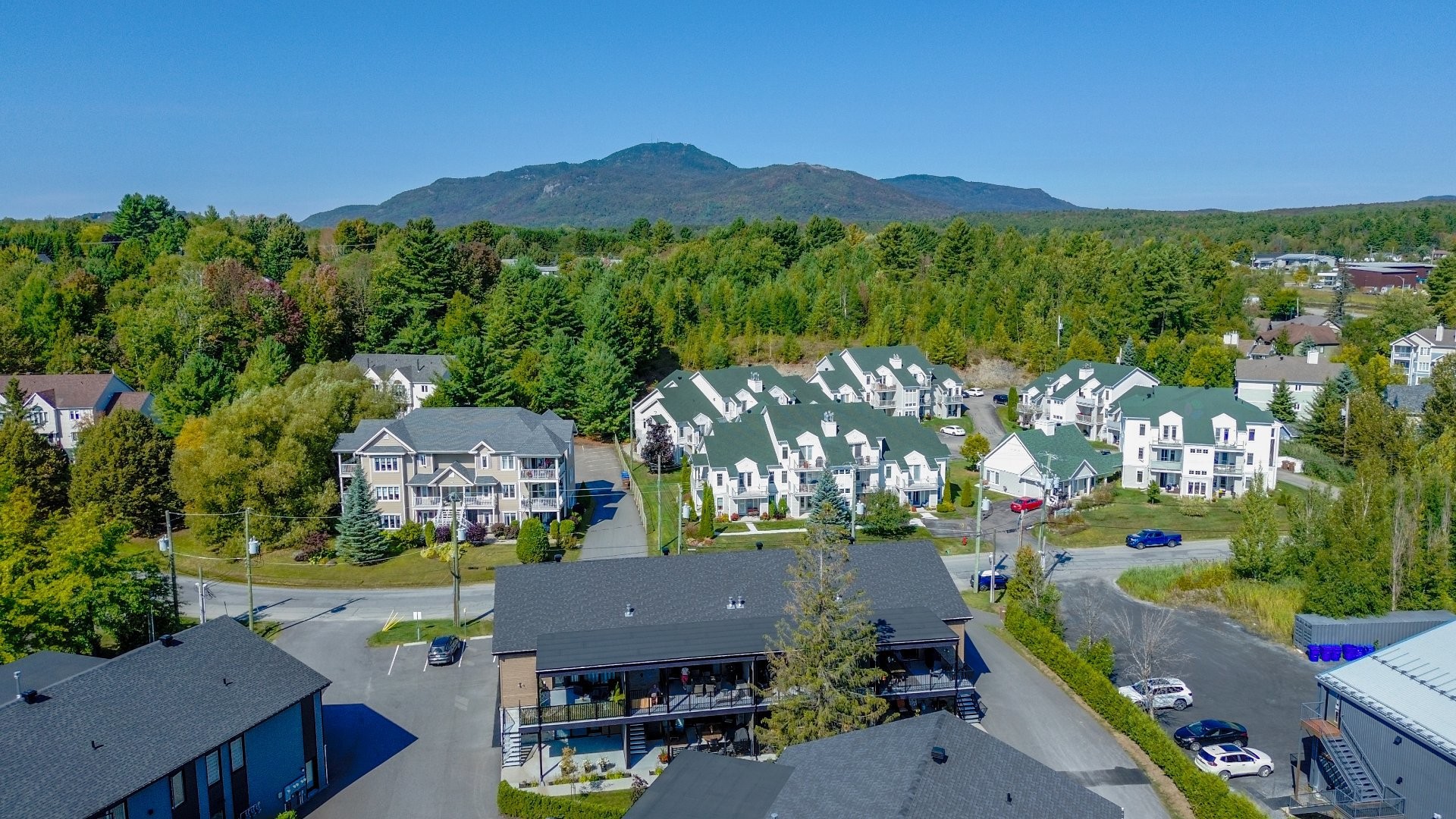 









65


Rue Desjardins

, 2,
Magog,




QC
J1X5X8

