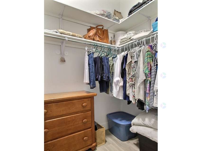 









65


Rue Desjardins

, 2,
Magog,




QC
J1X5X8

