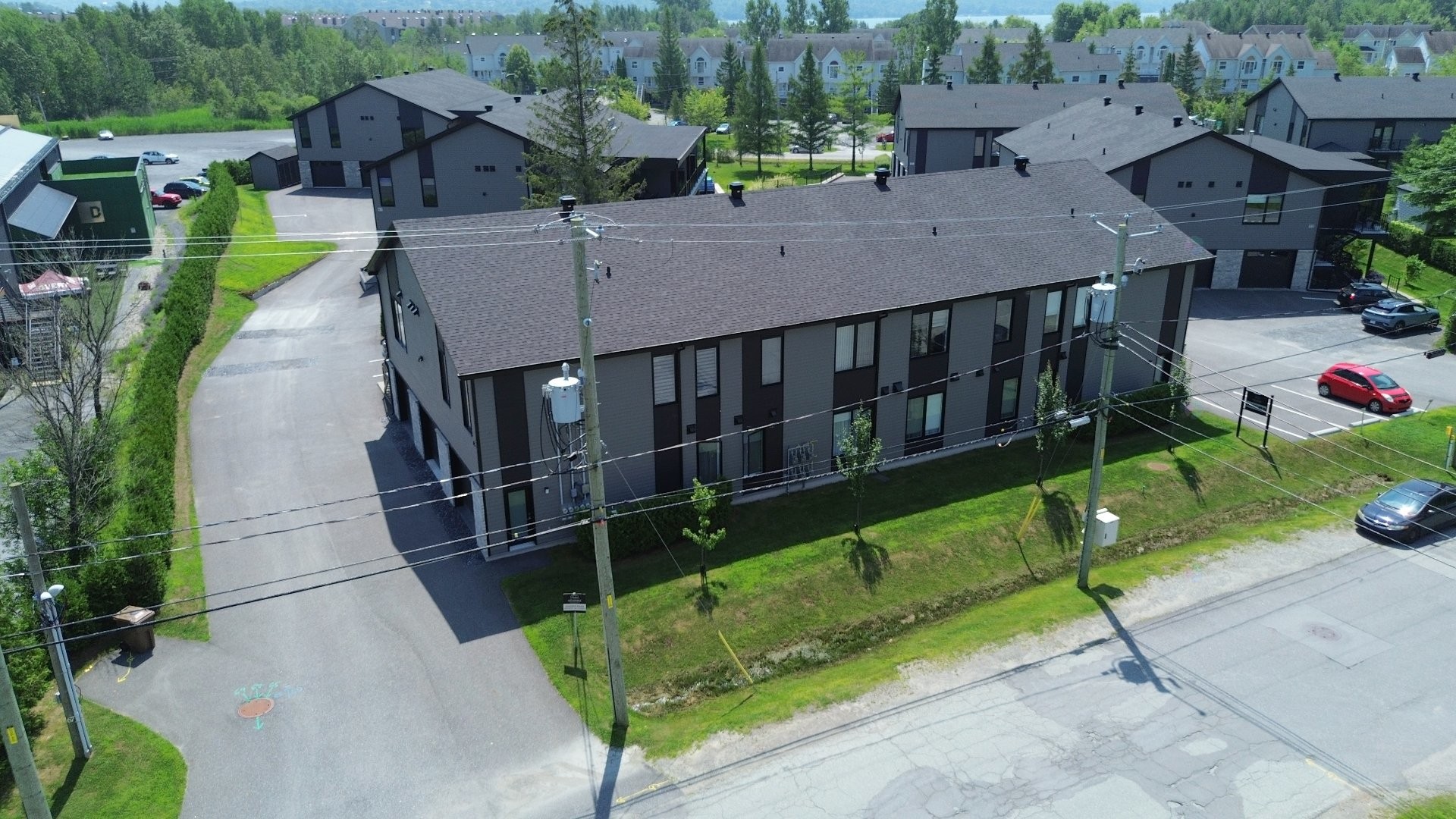 









65


Rue Desjardins

, 2,
Magog,




QC
J1X5X8

