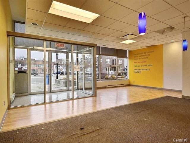 









434

 - 436


Boul. du Curé-Labelle

, 436,
Saint-Jérôme,




QC
J7L5L3

