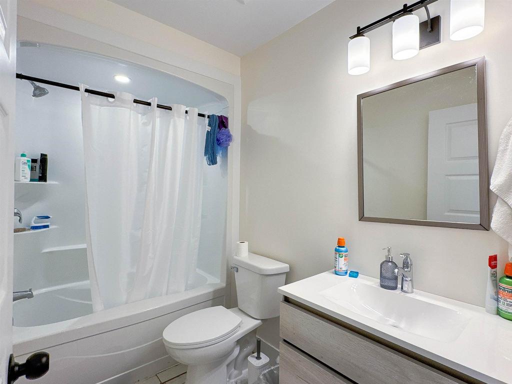 












14 Enderis Lane

,
West Royalty,




PE
C1E 3L5

