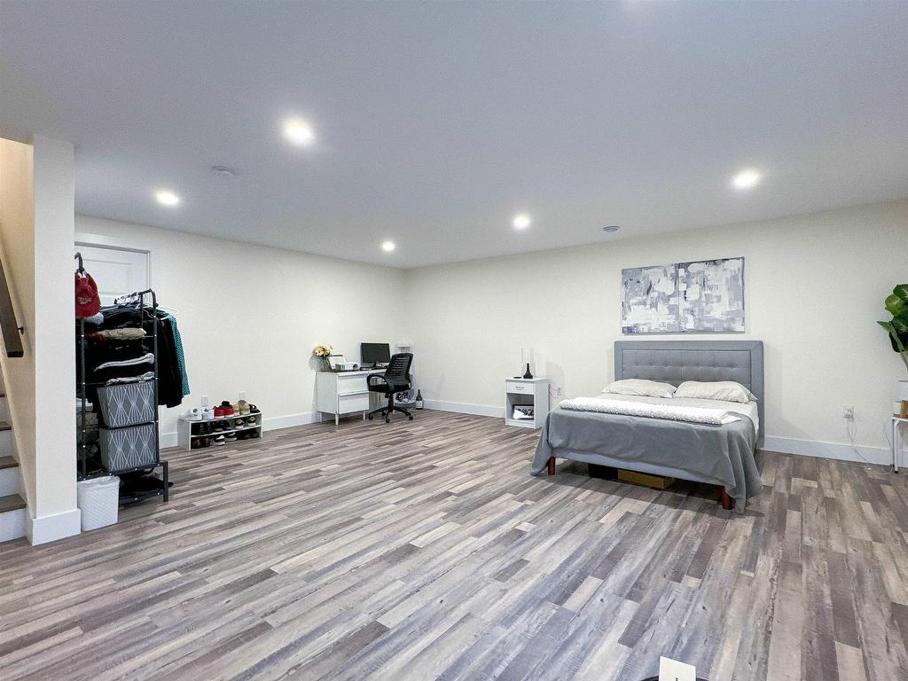 












14 Enderis Lane

,
West Royalty,




PE
C1E 3L5

