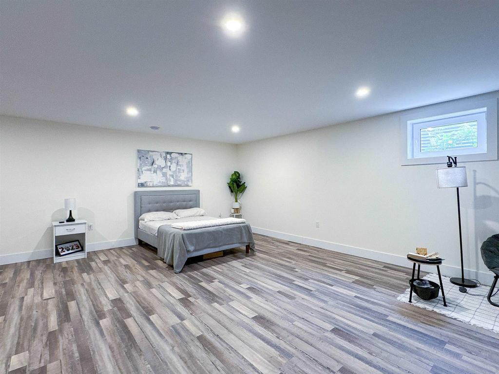 












14 Enderis Lane

,
West Royalty,




PE
C1E 3L5

