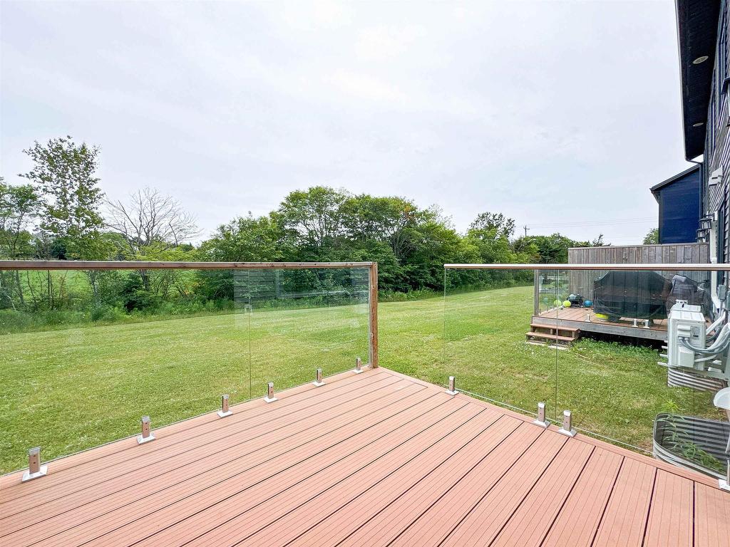 












14 Enderis Lane

,
West Royalty,




PE
C1E 3L5

