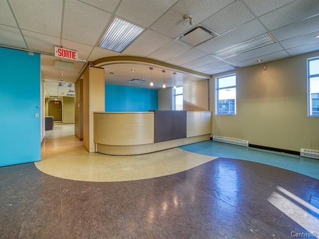 









434

 - 436


Boul. du Curé-Labelle

, 434,
Saint-Jérôme,




QC
J7L5L3


