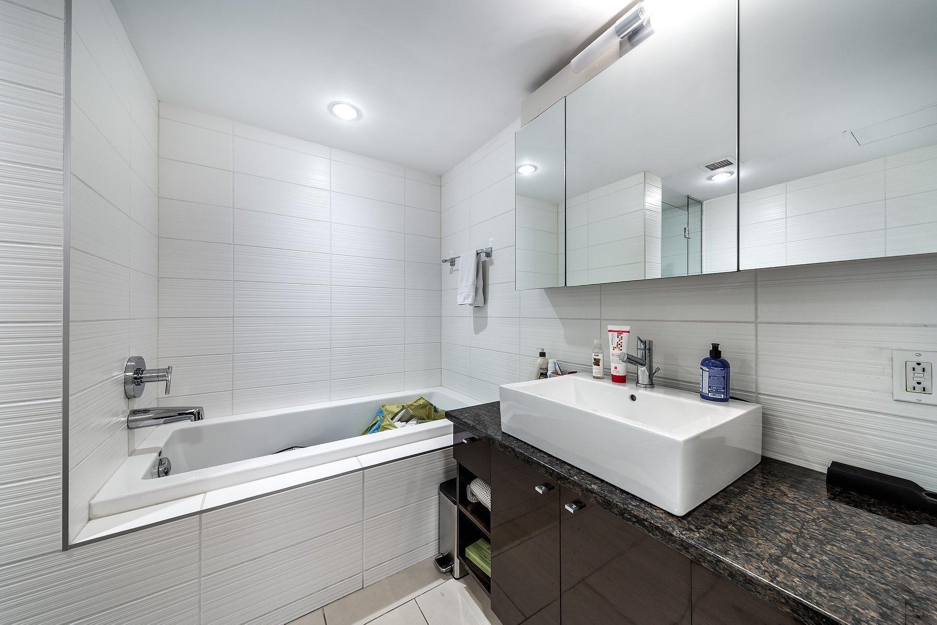 









4850


Ch. de la Côte-St-Luc

, 60,
Montréal (Côte-des-Neiges/Notre-Dame-de-Grâce),




QC
H3W2H2

