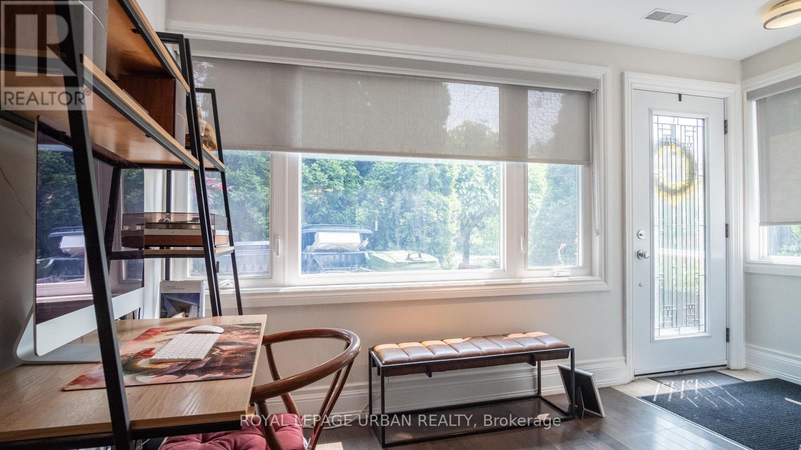 












54 ARUNDEL AVENUE

,
Toronto,




Ontario
M4K3A4

