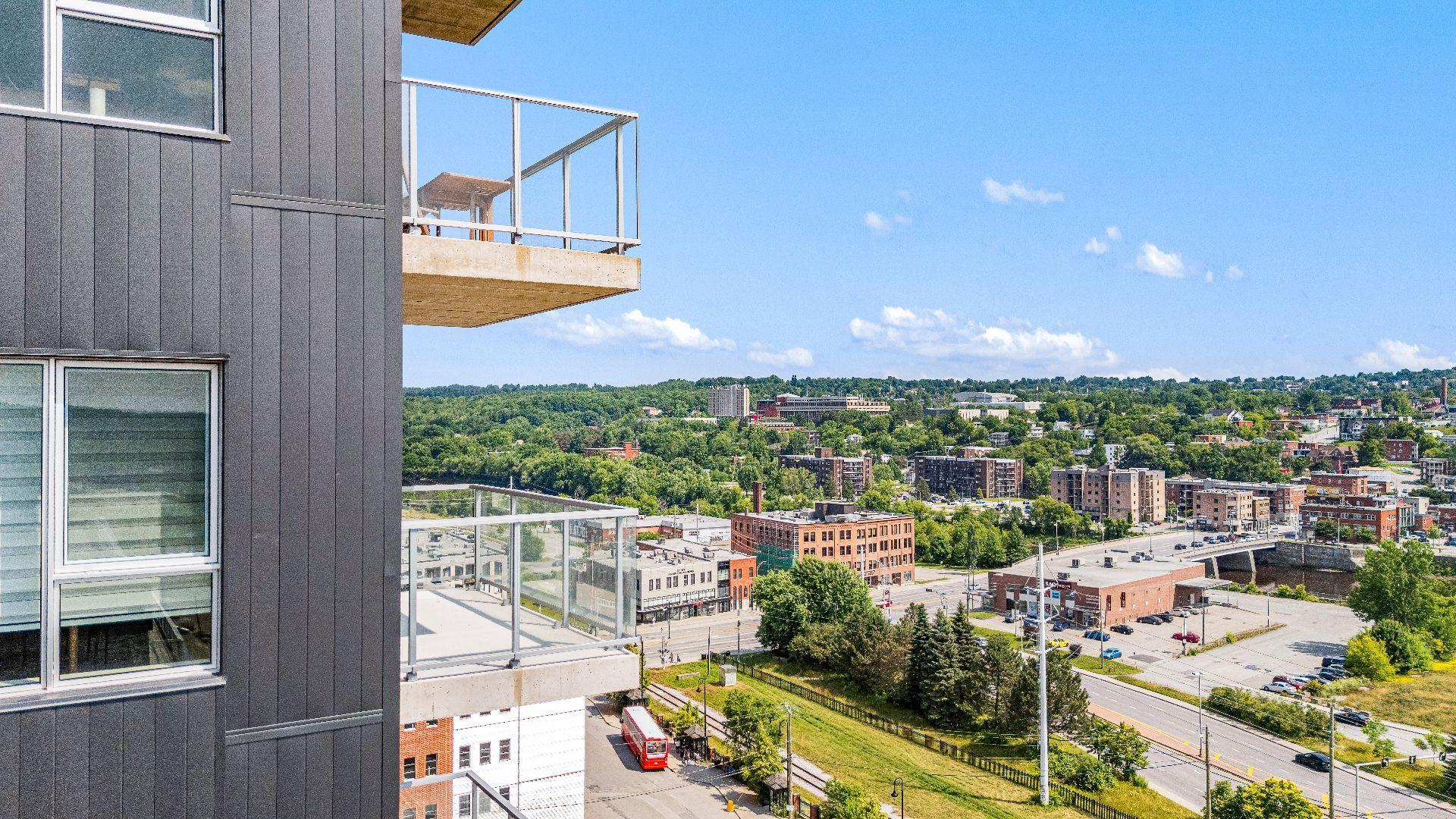 









60

 - 70


Rue Wellington S.

, 603,
Sherbrooke (Les Nations),




QC
J1H5C7


