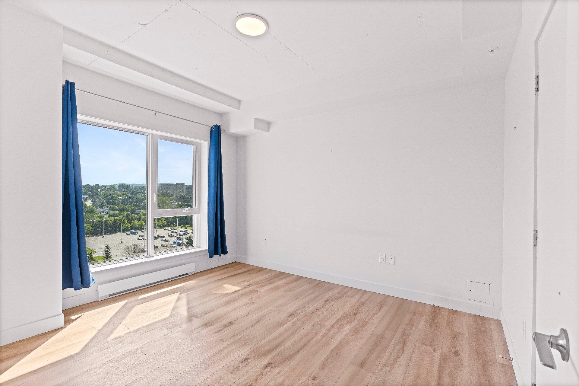 









60

 - 70


Rue Wellington S.

, 603,
Sherbrooke (Les Nations),




QC
J1H5C7

