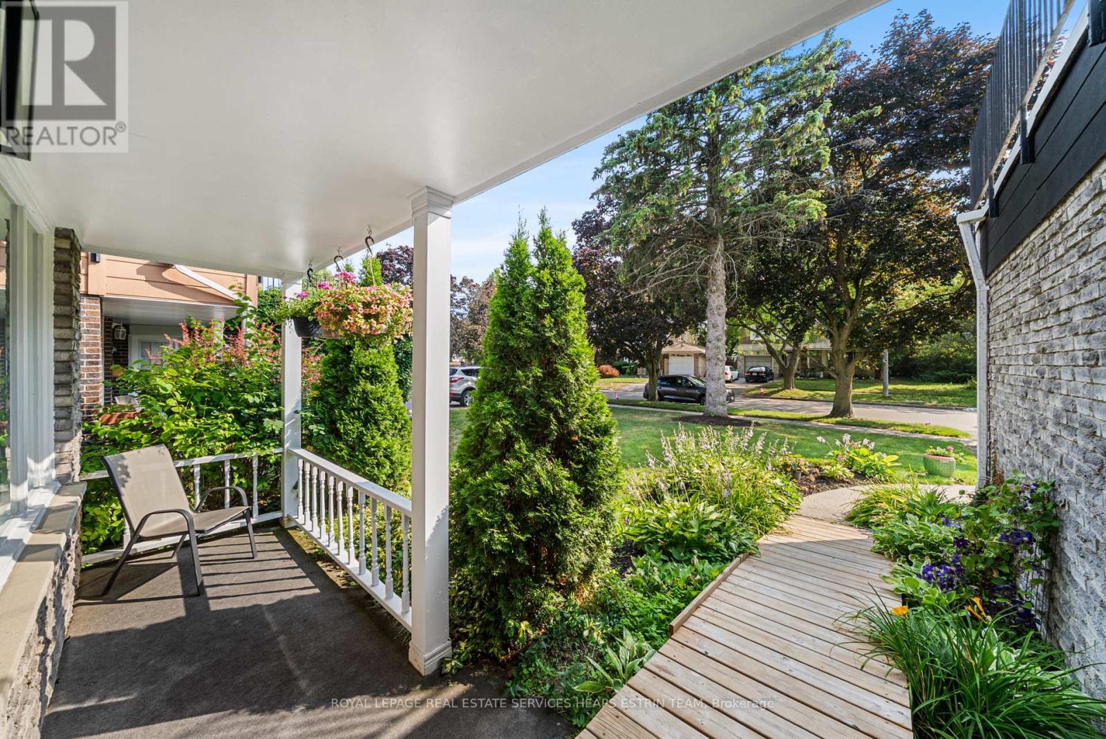 












1801 STORRINGTON STREET

,
Pickering,




Ontario
L1V2X2


