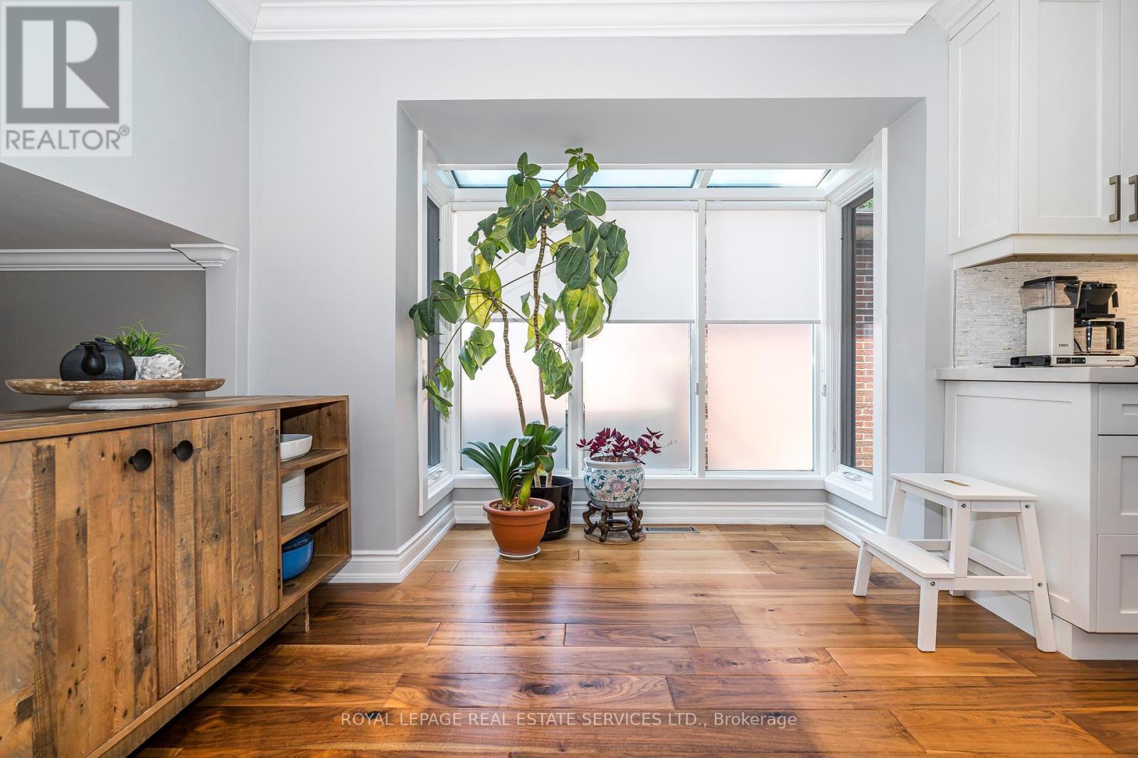 












2120 VARENCY DRIVE

,
Mississauga,




Ontario
L5K1C3

