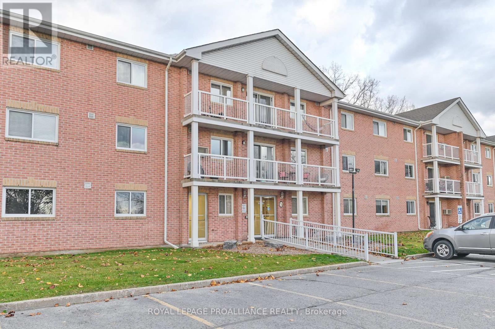 












213 - 175 HAIG ROAD E

,
Belleville (Belleville Ward),




Ontario
K8N5R7

