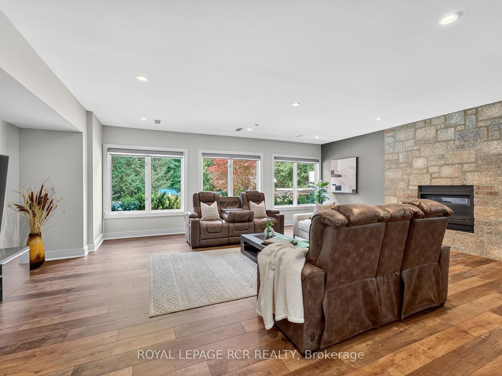 









18


Mount Haven

Crescent,
East Luther Grand Valley,




ON
L9W 5Y9

