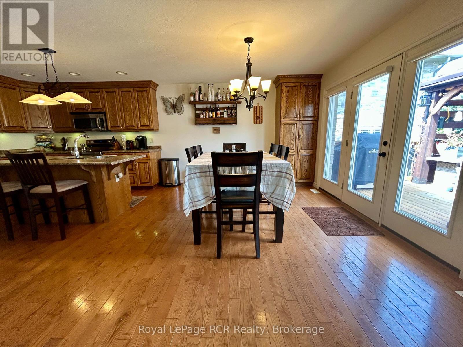 












332 WESTWOOD DRIVE

,
Brockton,




Ontario
N0G2V0

