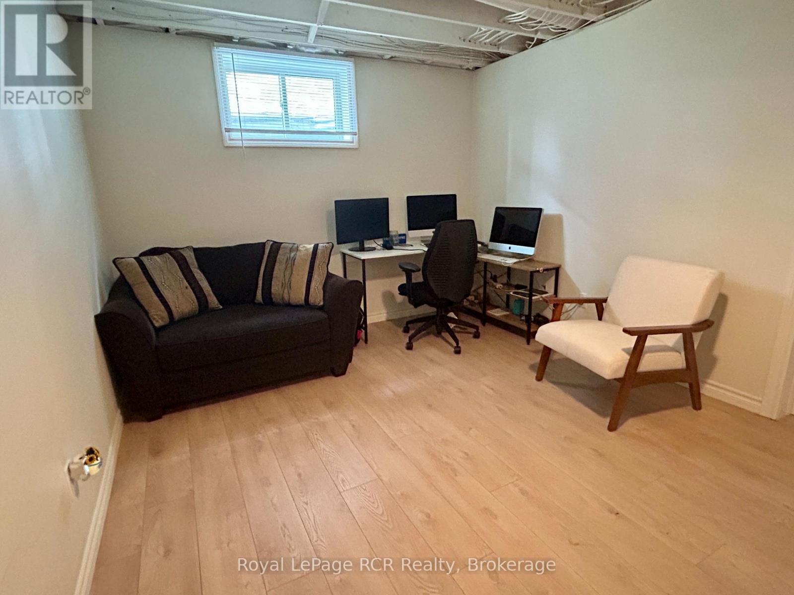 












332 WESTWOOD DRIVE

,
Brockton,




Ontario
N0G2V0

