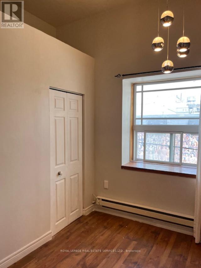 












1 - 4917 DUNDAS STREET W

,
Toronto,




Ontario
M9A1B6

