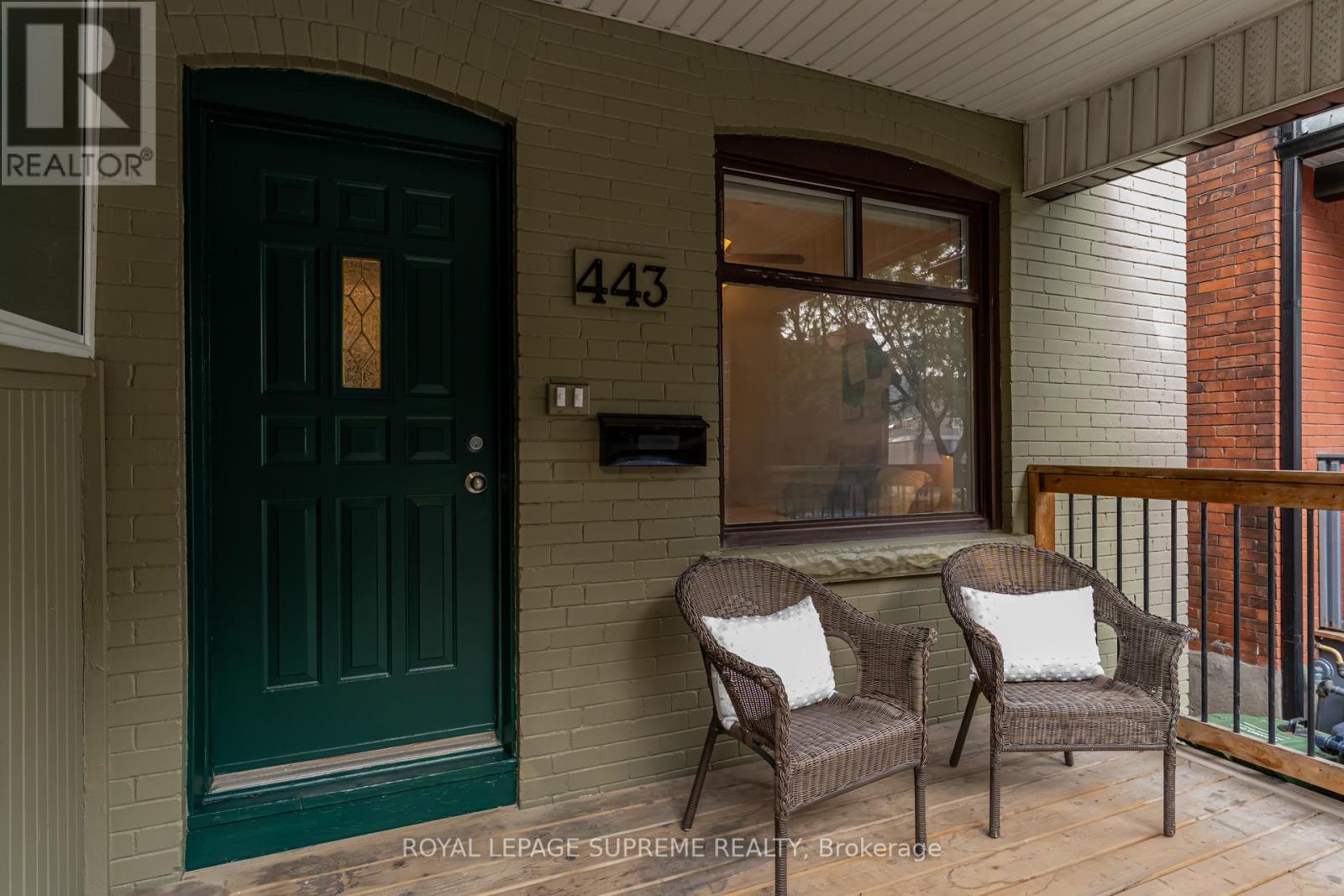 












443 PACIFIC AVENUE

,
Toronto,




Ontario
M6P2R3


