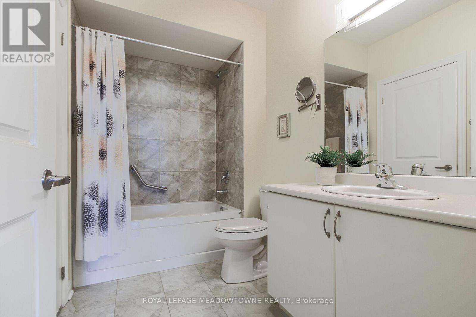 












318 - 33 WHITMER STREET

,
Milton,




Ontario
L9T8P9

