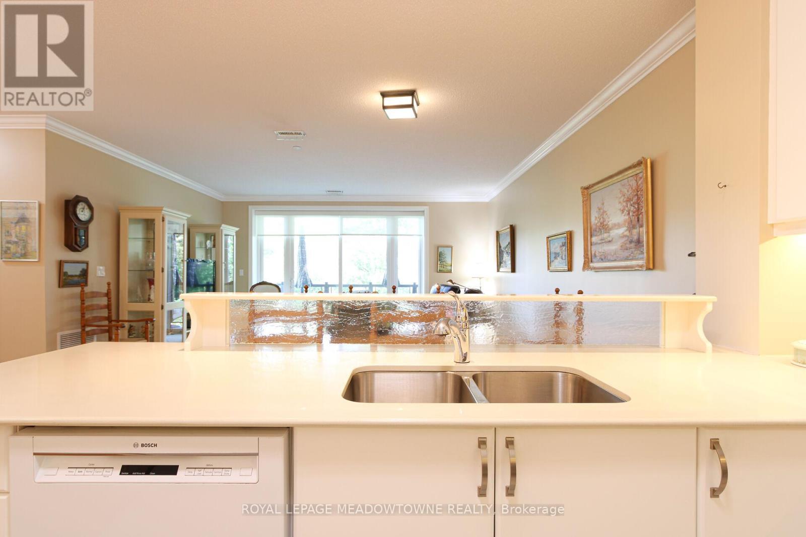 












318 - 33 WHITMER STREET

,
Milton,




Ontario
L9T8P9

