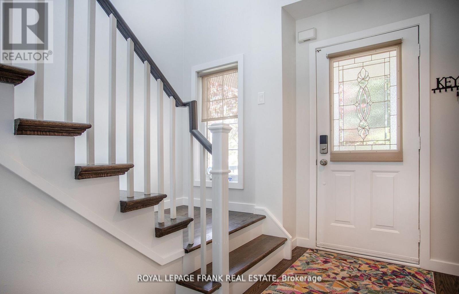 












26 JUNEAU CRESCENT

,
Whitby (Taunton North),




Ontario
L1R3A3

