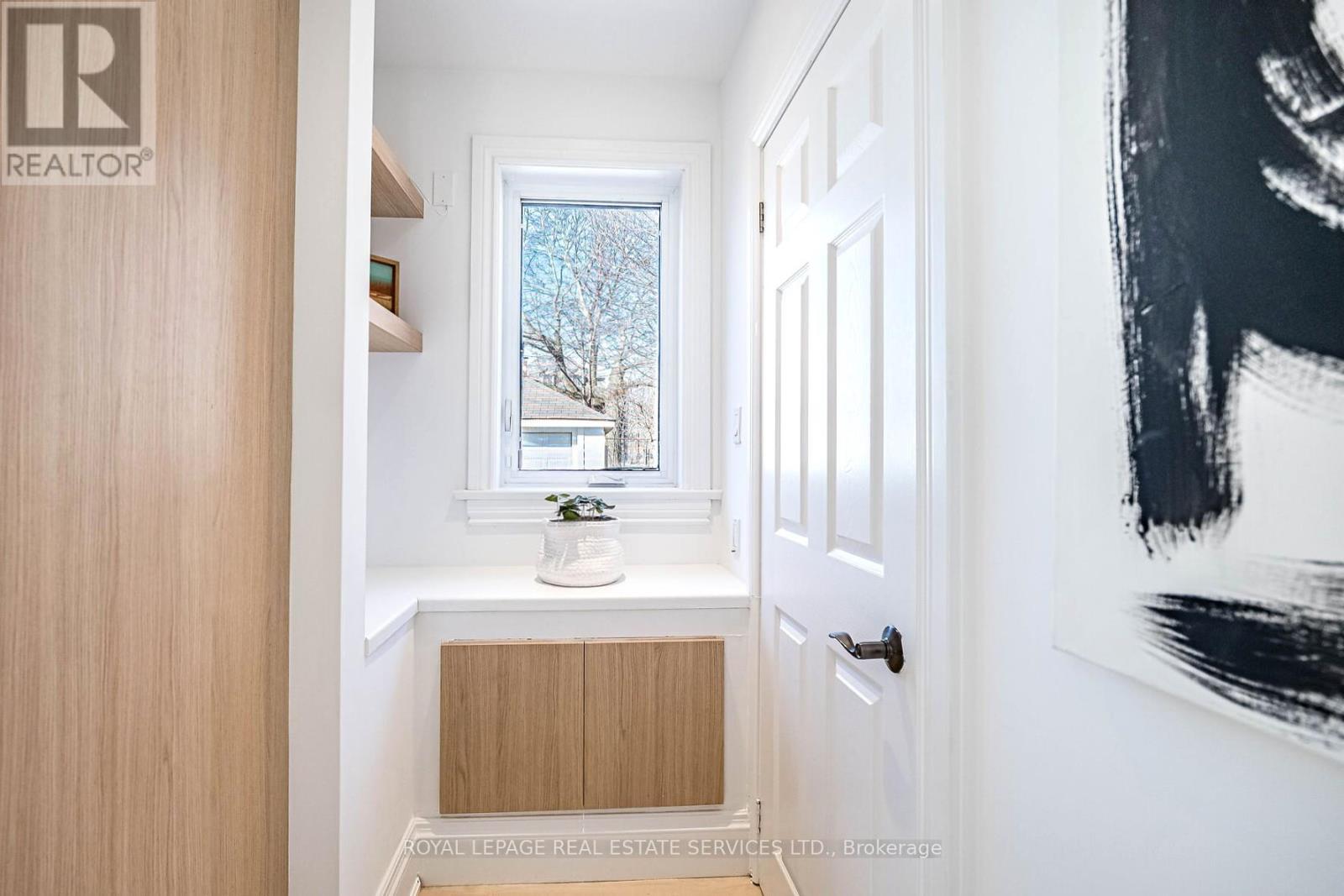 












48 THIRTEENTH STREET

,
Toronto,




Ontario
M8V3H4

