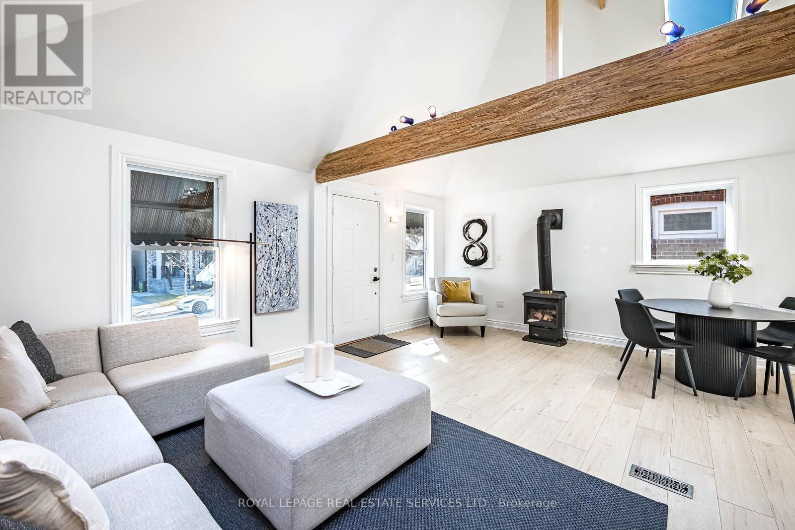 












48 THIRTEENTH STREET

,
Toronto,




Ontario
M8V3H4

