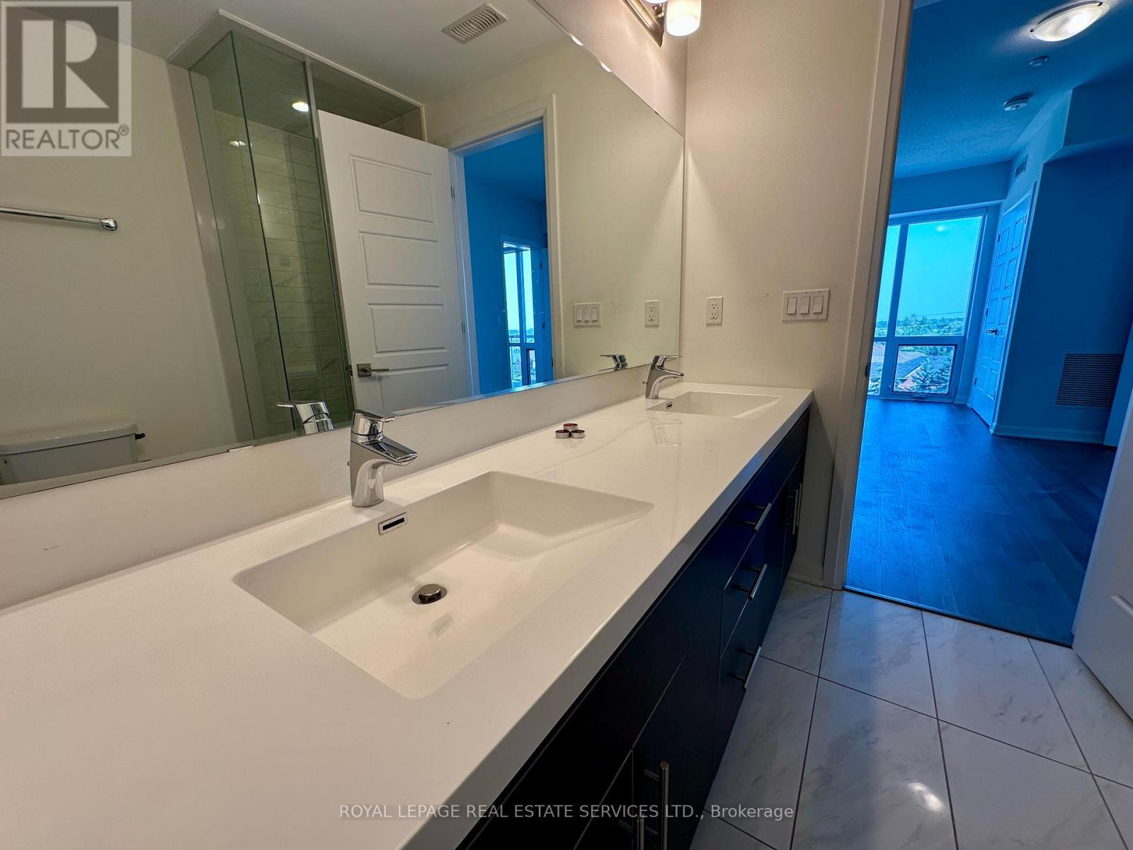 












410 - 3028 CREEKSHORE COMMON

,
Oakville,




Ontario
L6M5K6

