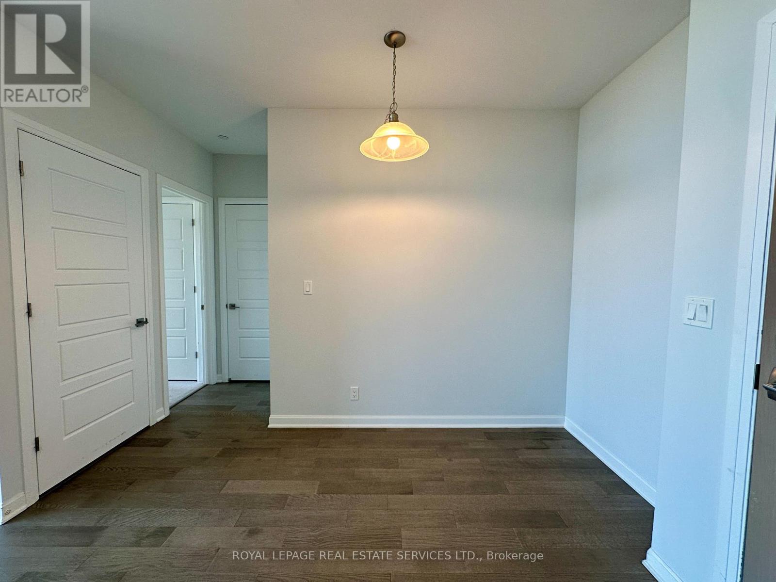 












410 - 3028 CREEKSHORE COMMON

,
Oakville,




Ontario
L6M5K6

