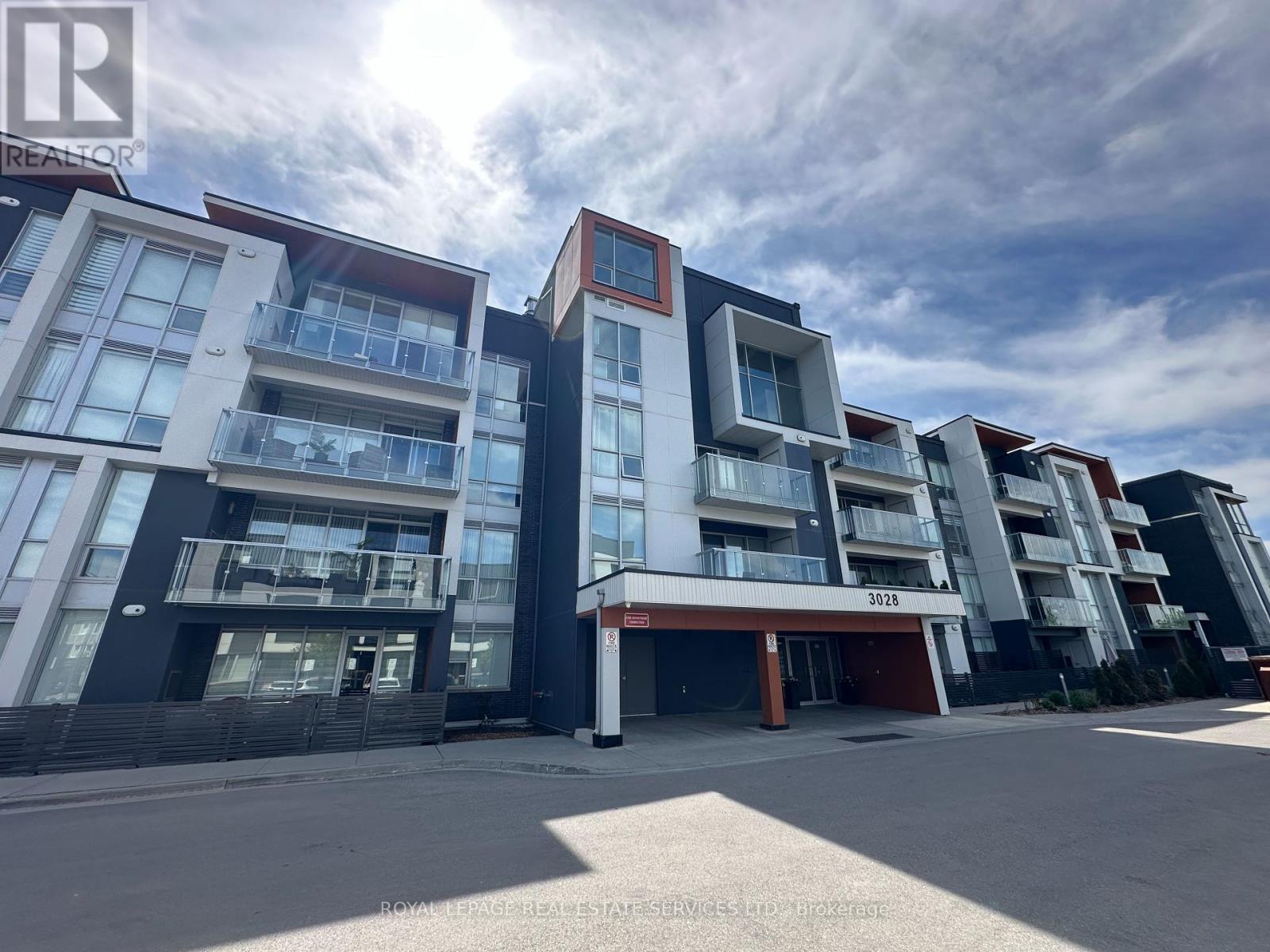












410 - 3028 CREEKSHORE COMMON

,
Oakville,




Ontario
L6M5K6

