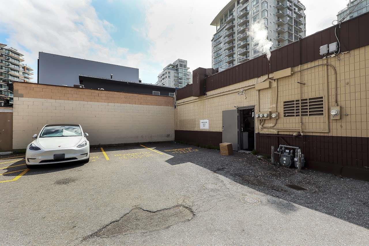 












1490 JOHNSTON ROAD

,
White Rock,




British Columbia
V4B3Z5

